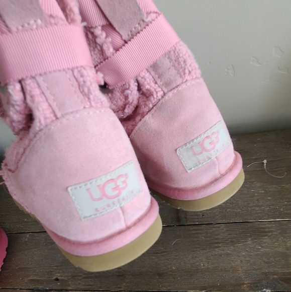 UGG Heirloom Lace Up Knit Boots 1000693 US Size 7 PINK - Picture 13 of 16